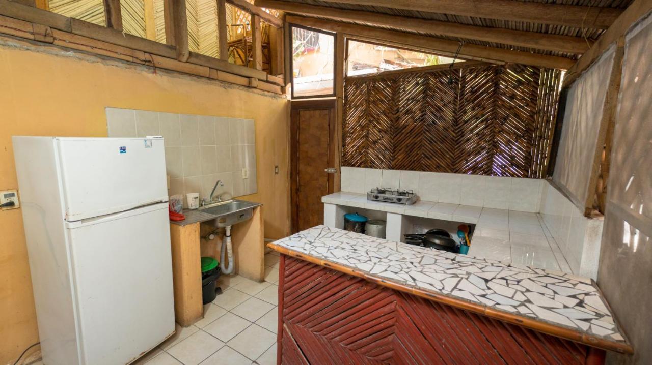 Casa Mexica Bungalows Zihuatanejo Ngoại thất bức ảnh