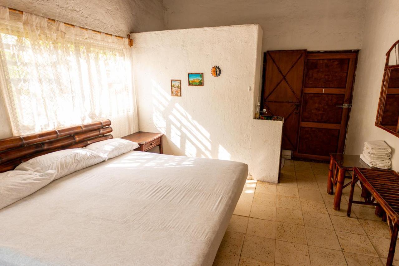 Casa Mexica Bungalows Zihuatanejo Ngoại thất bức ảnh