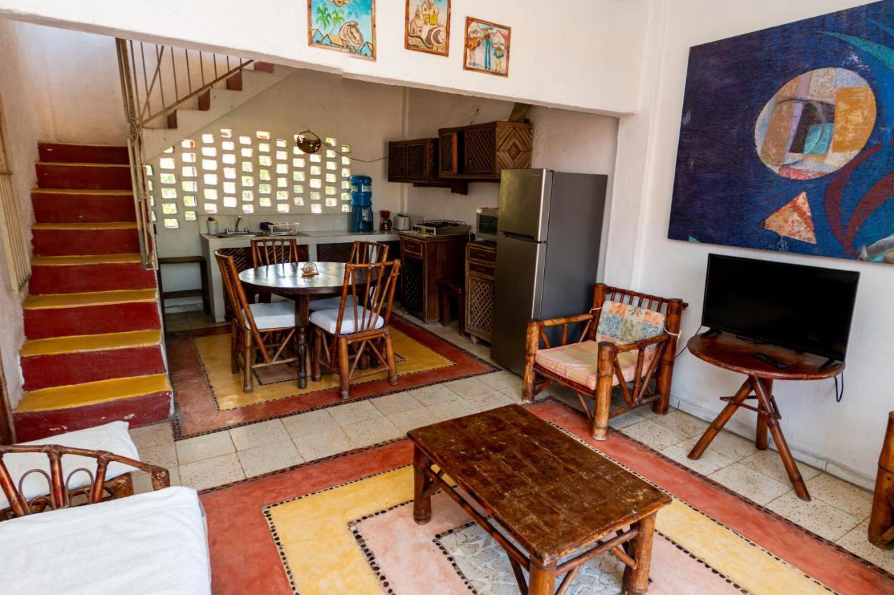 Casa Mexica Bungalows Zihuatanejo Ngoại thất bức ảnh