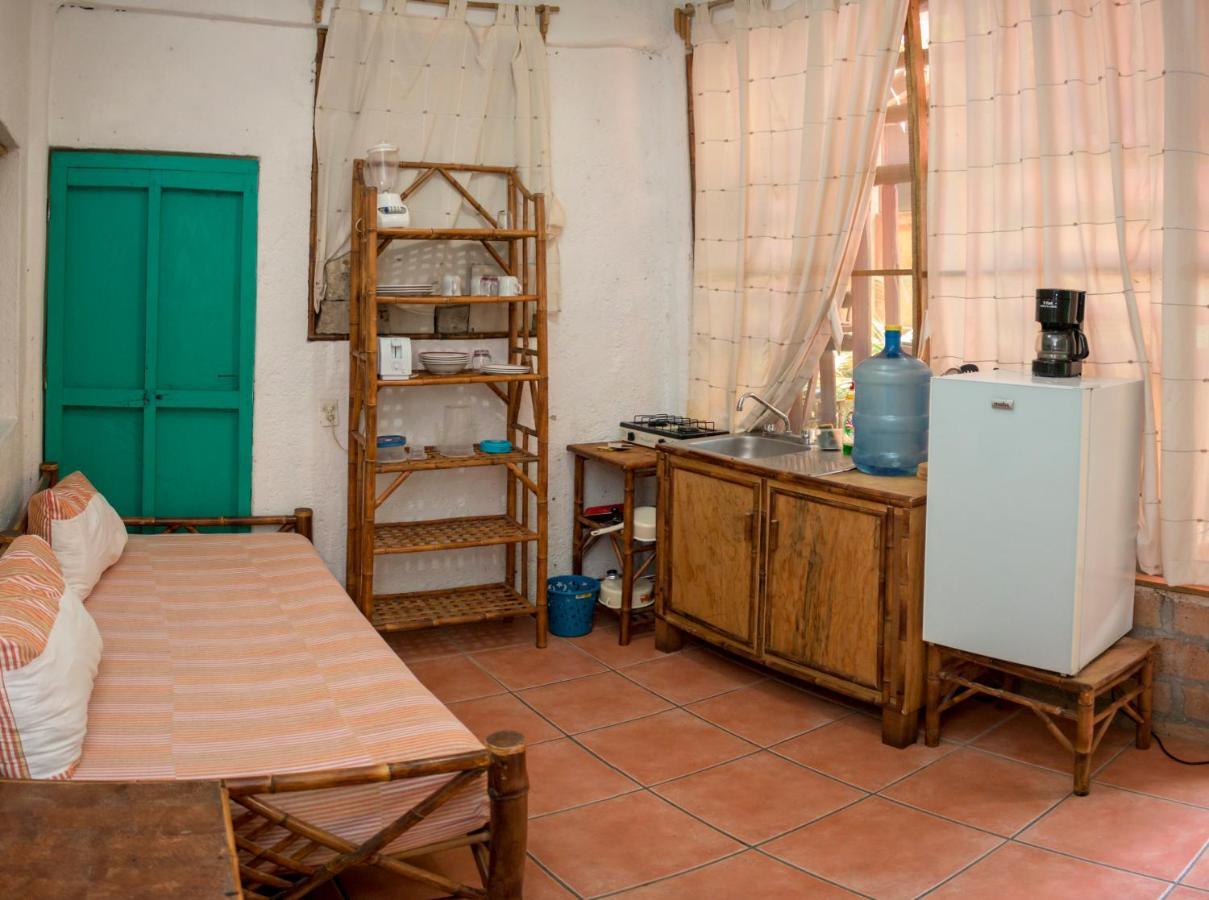 Casa Mexica Bungalows Zihuatanejo Ngoại thất bức ảnh